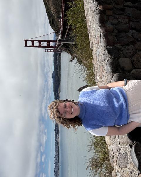 AL in front of Golden Gate